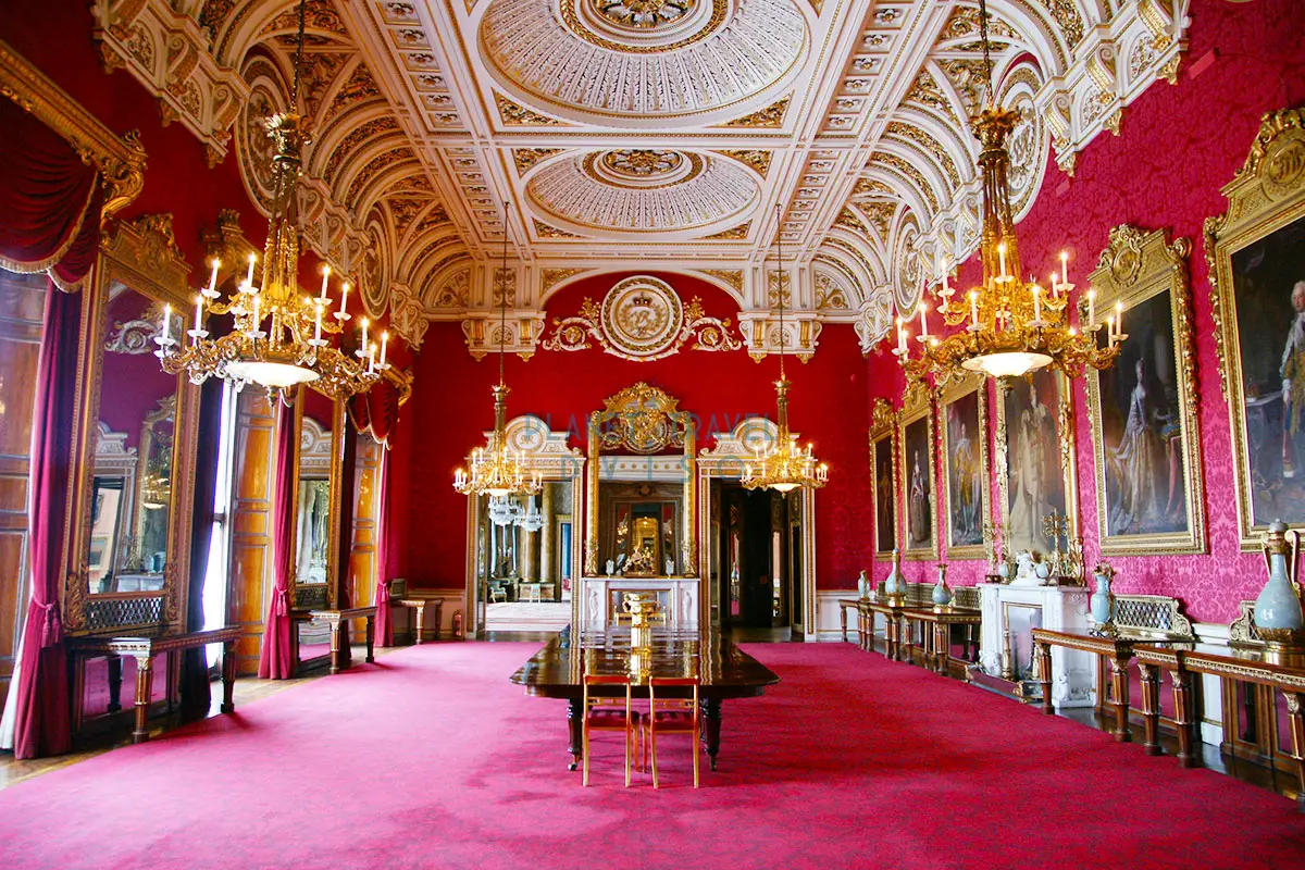 Buckingham Palace Facts & History - Planet Travel Advisor